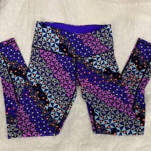 3/$20✨VSX Victoria's Secret Knockout Purple, Blue & Black Geometric Leggings